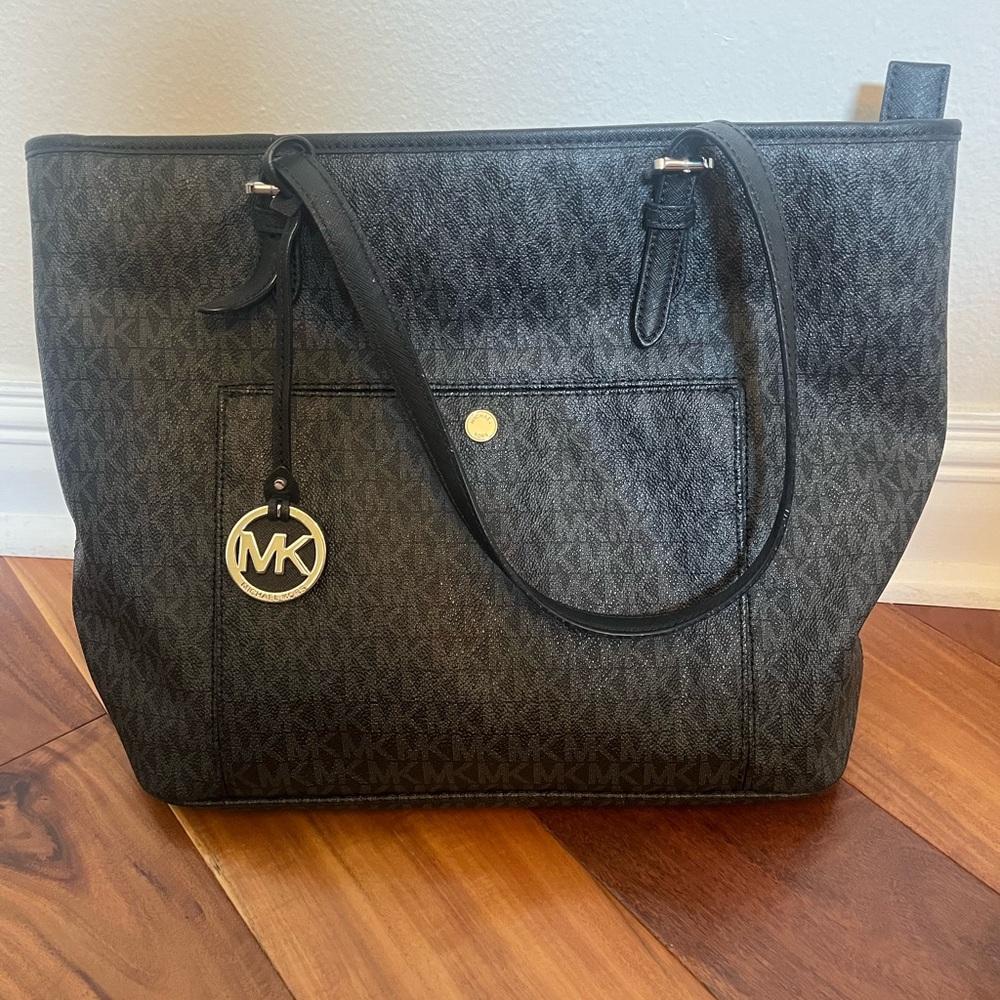Michael Kors-Jet Set